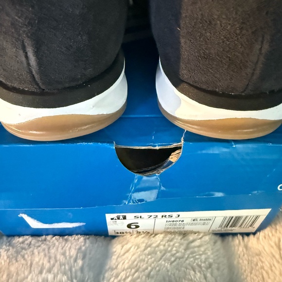 ADIDAS SL 72 RS SHOES KIDS SIZE 6 CORE BLACK/WHT/BLU BRAND NEW IN BOX - Picture 5 of 15